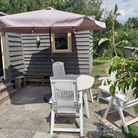 Pipowagen/Chalet De Oude Rijn Bed & Breakfast Harmelen Bagian luar foto